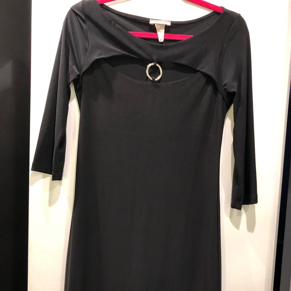 Black Dress w/Ring Opening